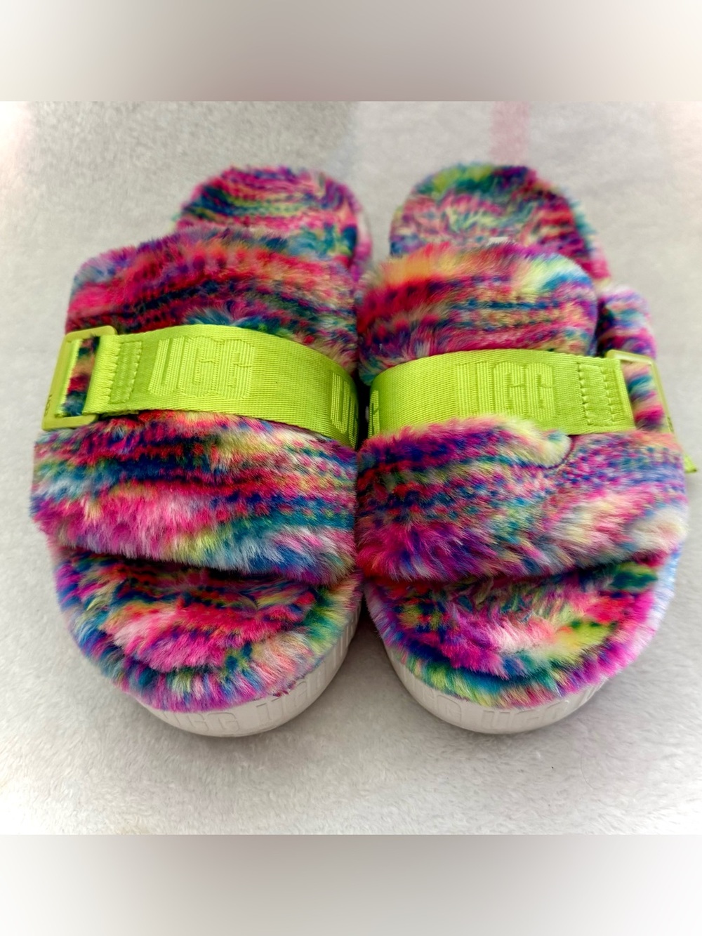 UGG WOMENS SIZE 7 FLUFFITA PIXELATE MULTICOLOR SLIDE ON SLIPPERS